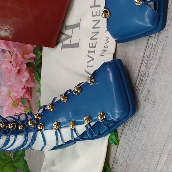 Vivienne Hu VHNY Studded Leather Cage Sandals NIB - Picture 6 of 13